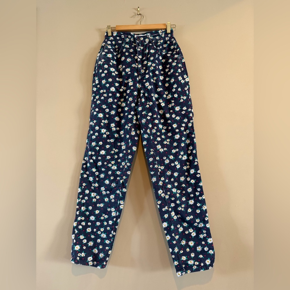 Paris Sport Floral Pants – Daisy Print – Size S (New Without Tags)